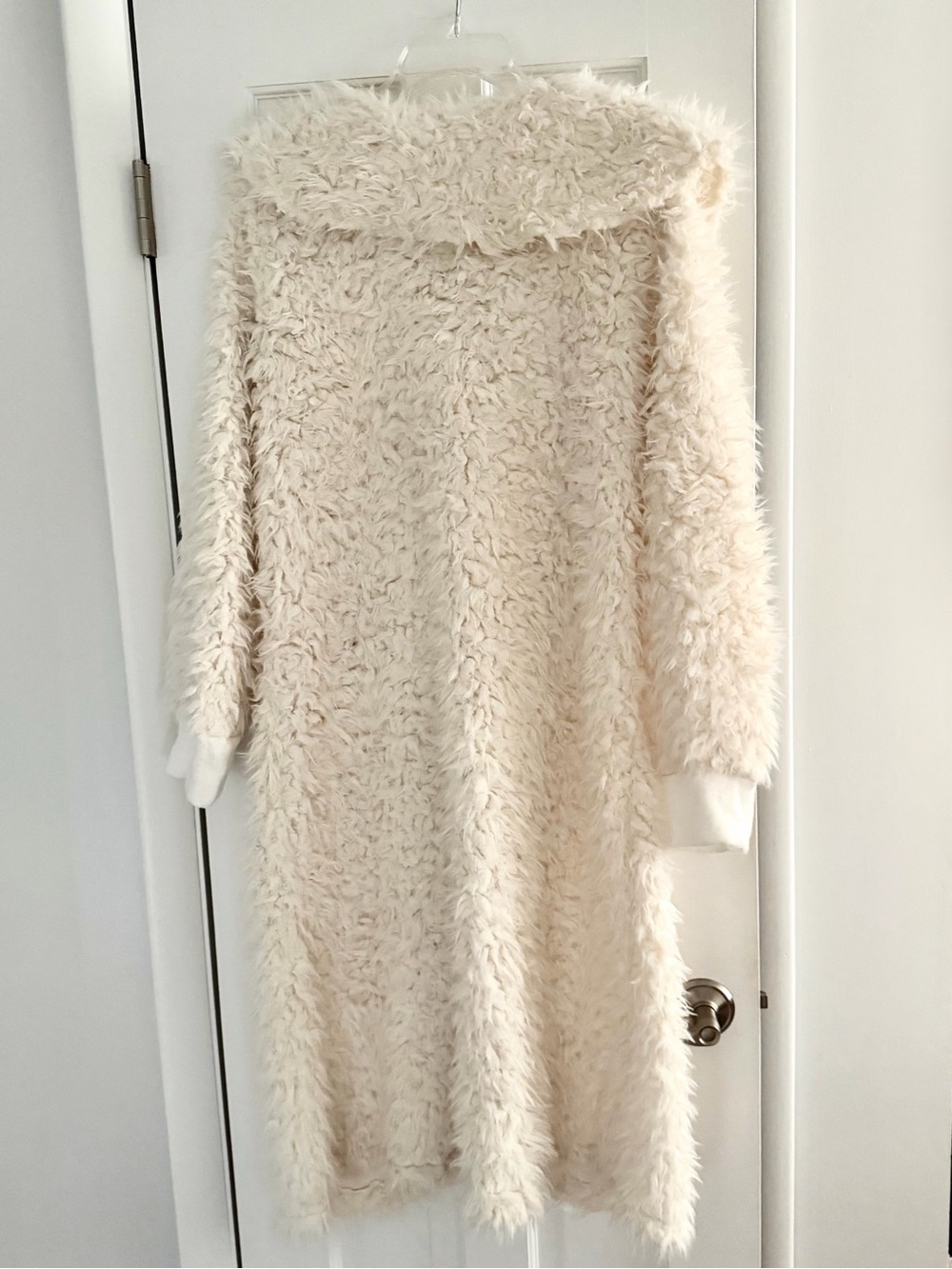 MISSLOOK Ivory Plush Teddy Coat - Picture 2 of 5